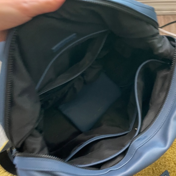 Calpak Hue Laptop Duffel in Atlantic *MINOR WEAR & TEAR* - Picture 7 of 10